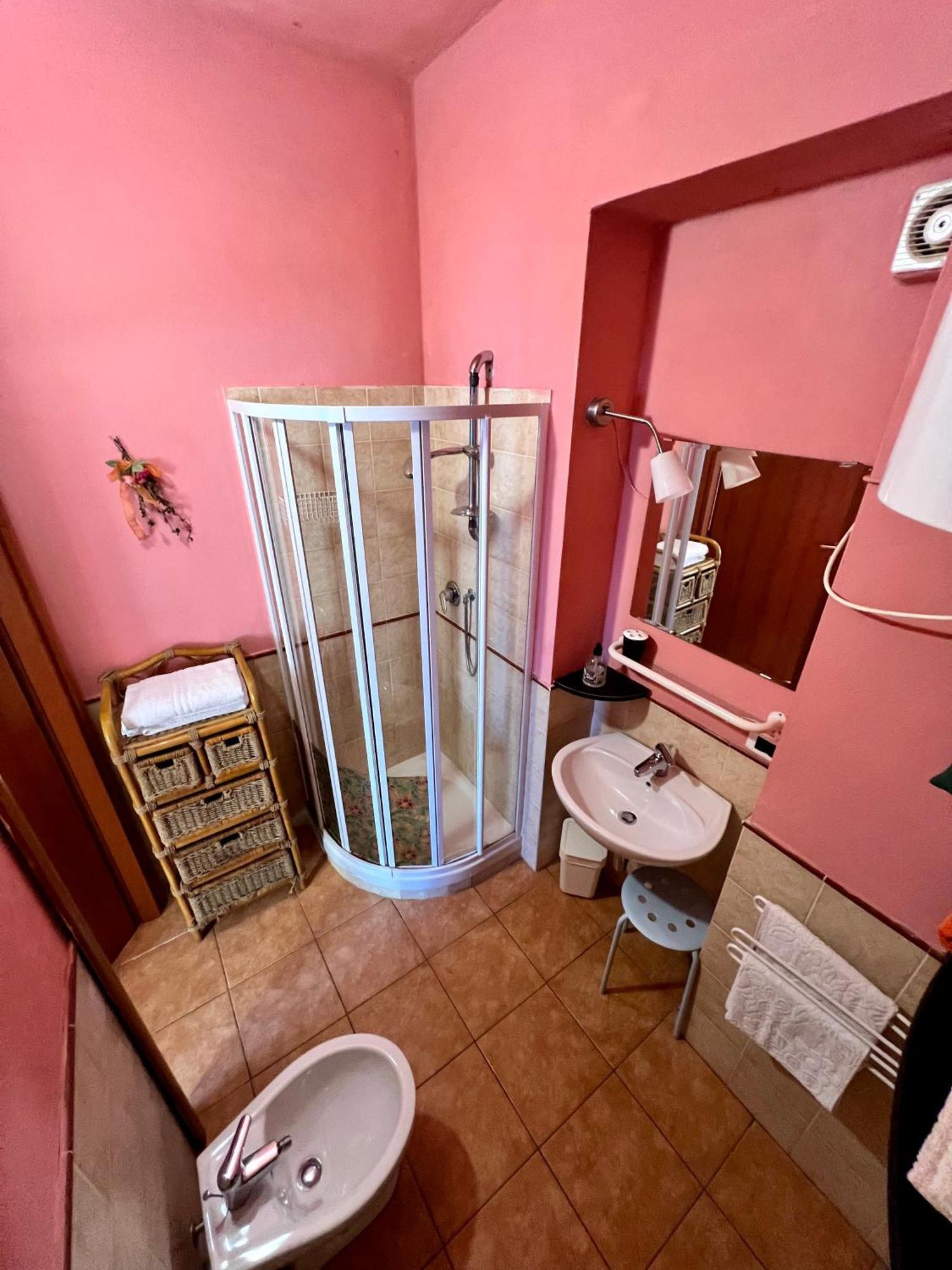 La Casa Rosa Hotel Borghetto di Vara Exterior foto